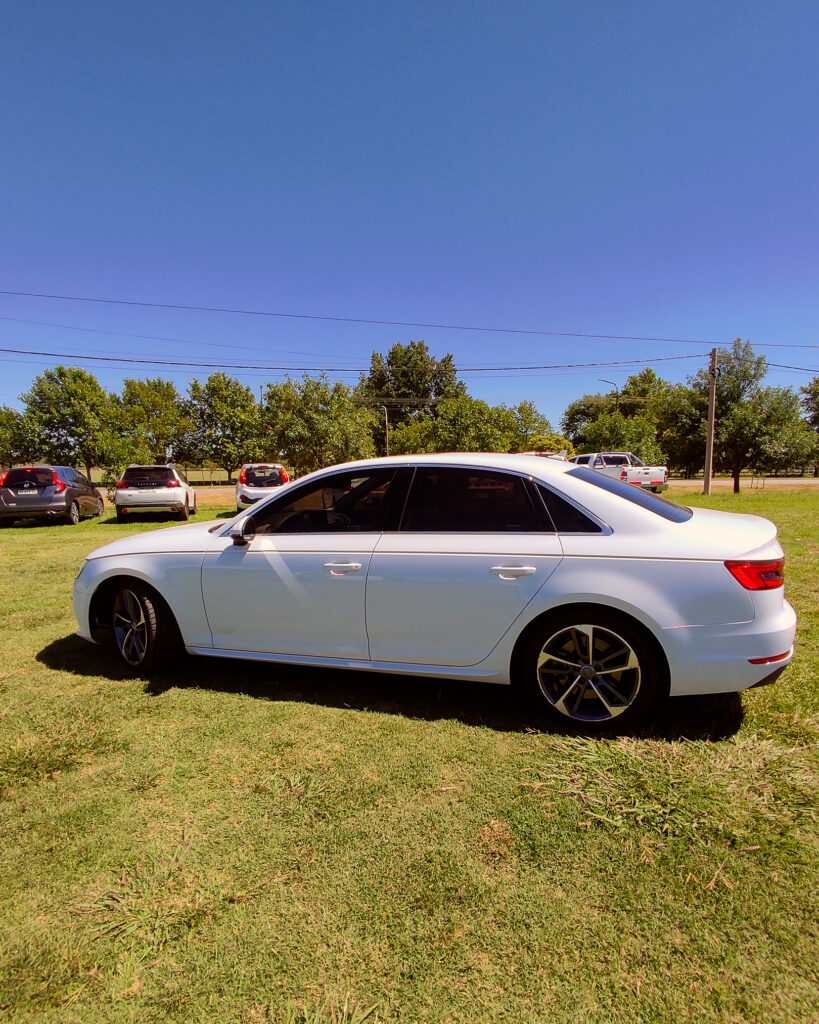 AUDI A4 2.0T QUATTRO MODELO 2017